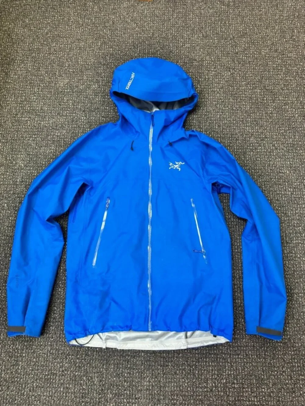 Arc'teryx Beta SL Waterproof Jacket Blue Size M